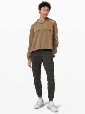 Lululemon On The Fly Jogger 28" Luxtreme Heritage Camo Dark Olive Multi Pants